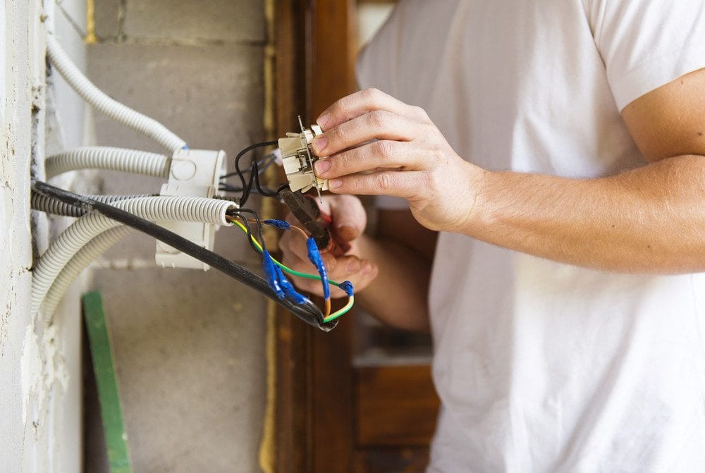 Die Bedeutung der Prüfung elektrischer Anlagen für die Umwelt