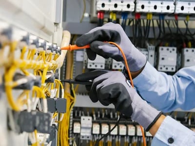 Die besten Messgeräte für die Prüfung ortsveränderlicher elektrischer Betriebsmittel