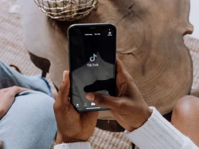 Steigere dein TikTok-Profil: 1000 Follower TikTok kaufen auf FollowersHive