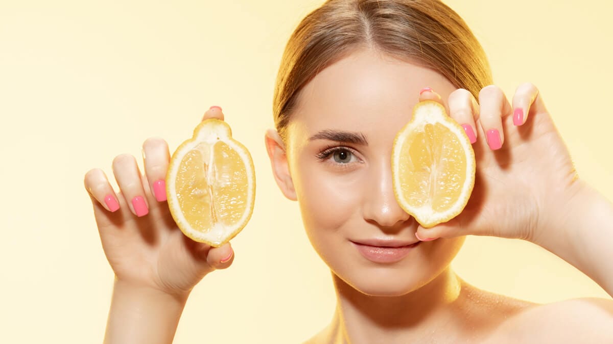 Say Goodbye to Dark Spots with Lemon Juice, Easily!