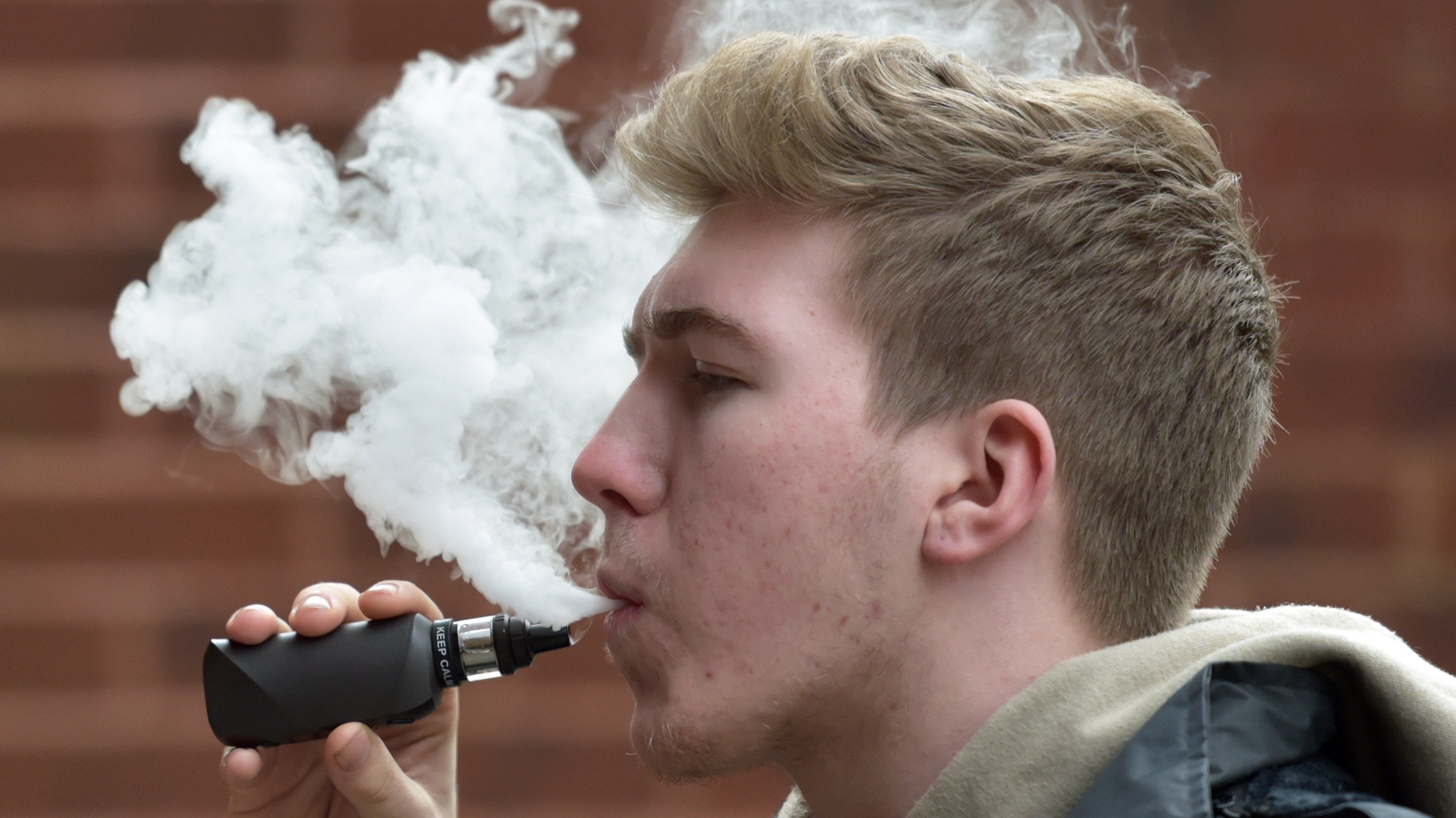Mit der Al Fakher Vape 30K wird jeder Zug zum intensiven Geschmackserlebnis
